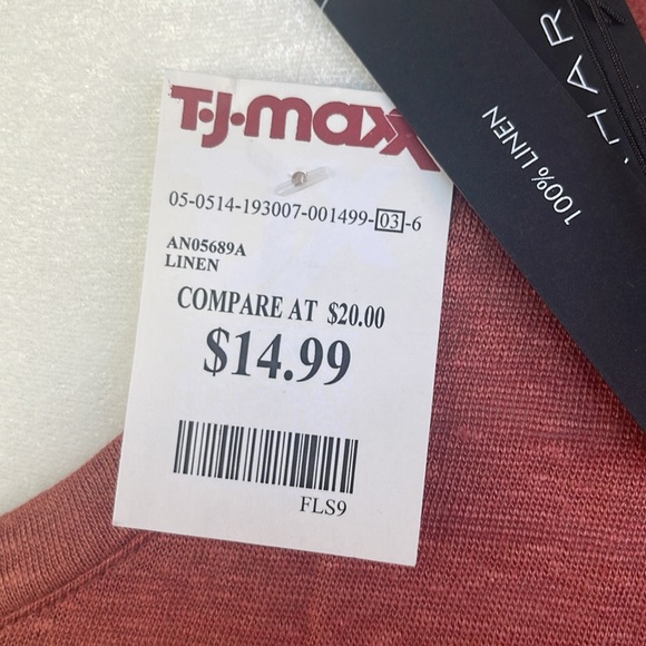 NWT Women’s XL T-shirt - Picture 4 of 7